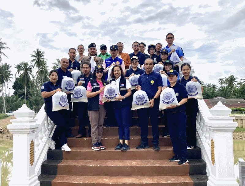 กิจกรรมโครงการปล่อยพันธุ์สัตว์น้ำในลุ่มน้ำสำคัญของประเทศ 62 จังหวัด 62 ล้านตัว ตามนโยบายเร่งด่วนของรัฐบาล นายกรัฐมนตรี 