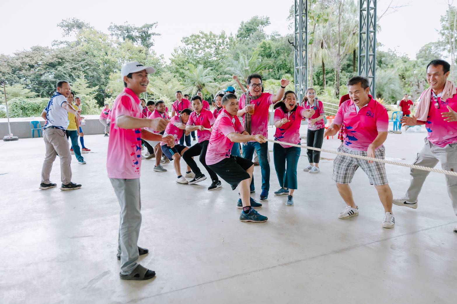 ประอุบล ร่วมกิจกรรมการแข่งขันกีฬาประเพณี สร้างความสามัคคี ประมงกลุ่มจังหวัดเขต 14 ครั้งที่ 16 