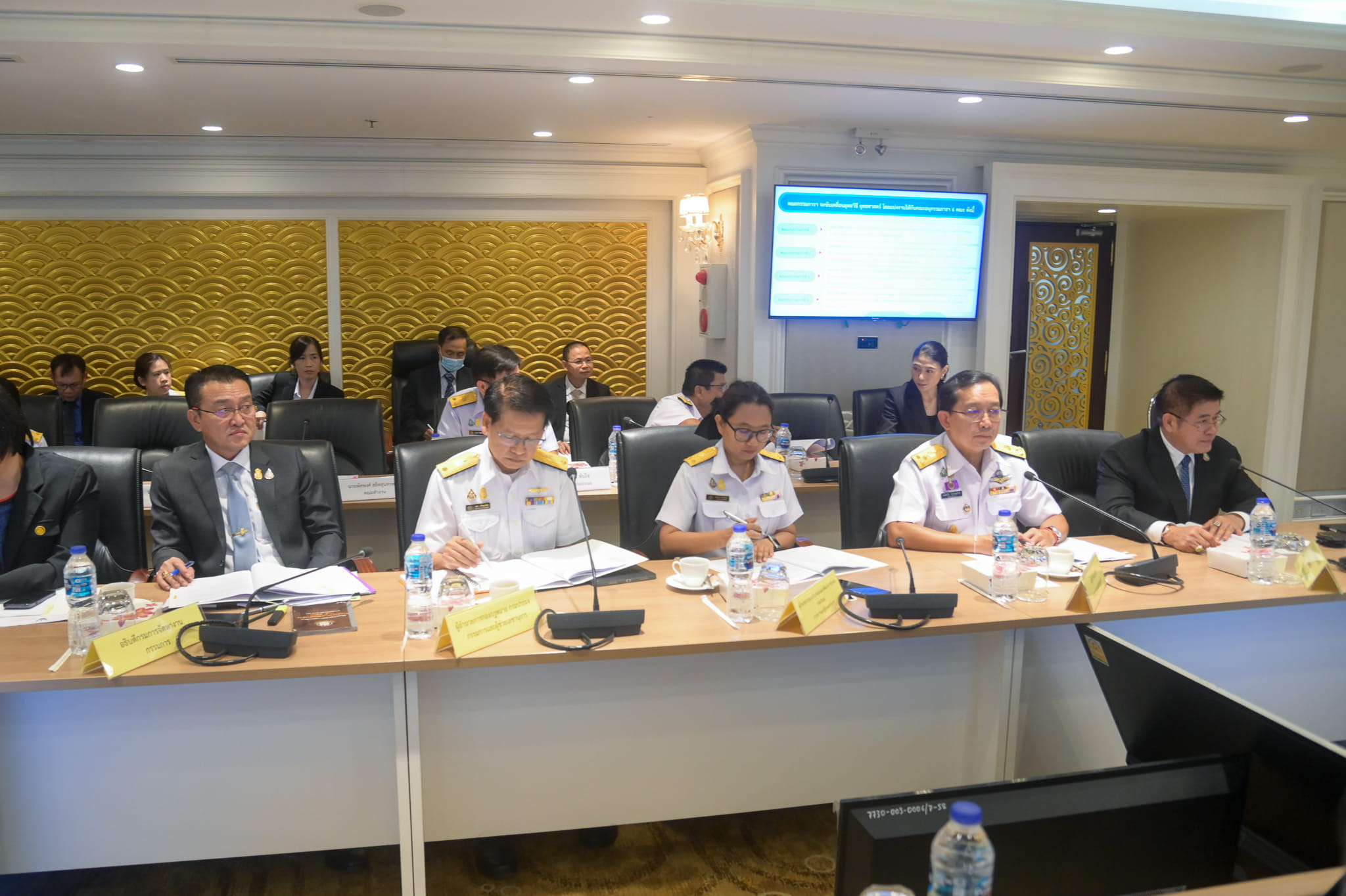 การประชุมคณะกรรมการแก้ไขปัญหาการประมงทะเล เพื่อฟื้นฟูการประมงทะเล และอุตสาหกรรมการประมง ครั้งที่ 1/2566..คลิก