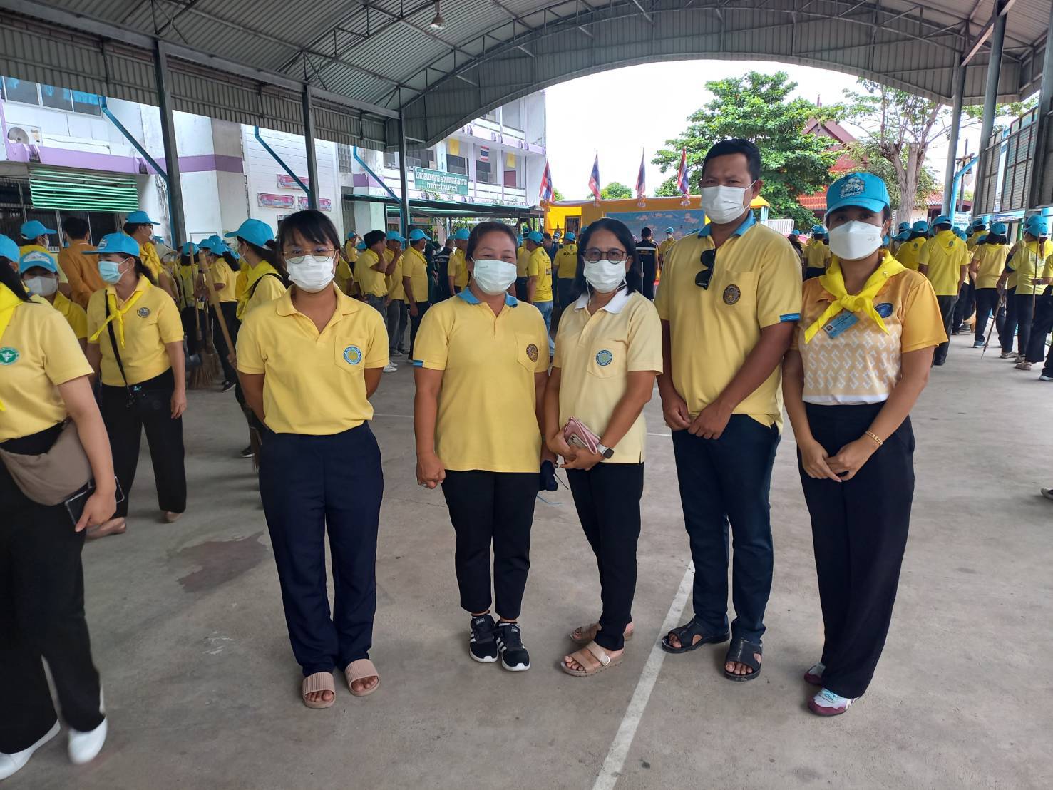 เข้าร่วมกิจกรรมจิตอาสาพัฒนาเฉลิมพระเกียรติ เพื่อถวายเป็นพระราชกุศล เนื่องในโอกาสวันเฉลิมพระชนพรรษา พระบาทสมเด็จพระเจ้าอยู่หัว..คลิก