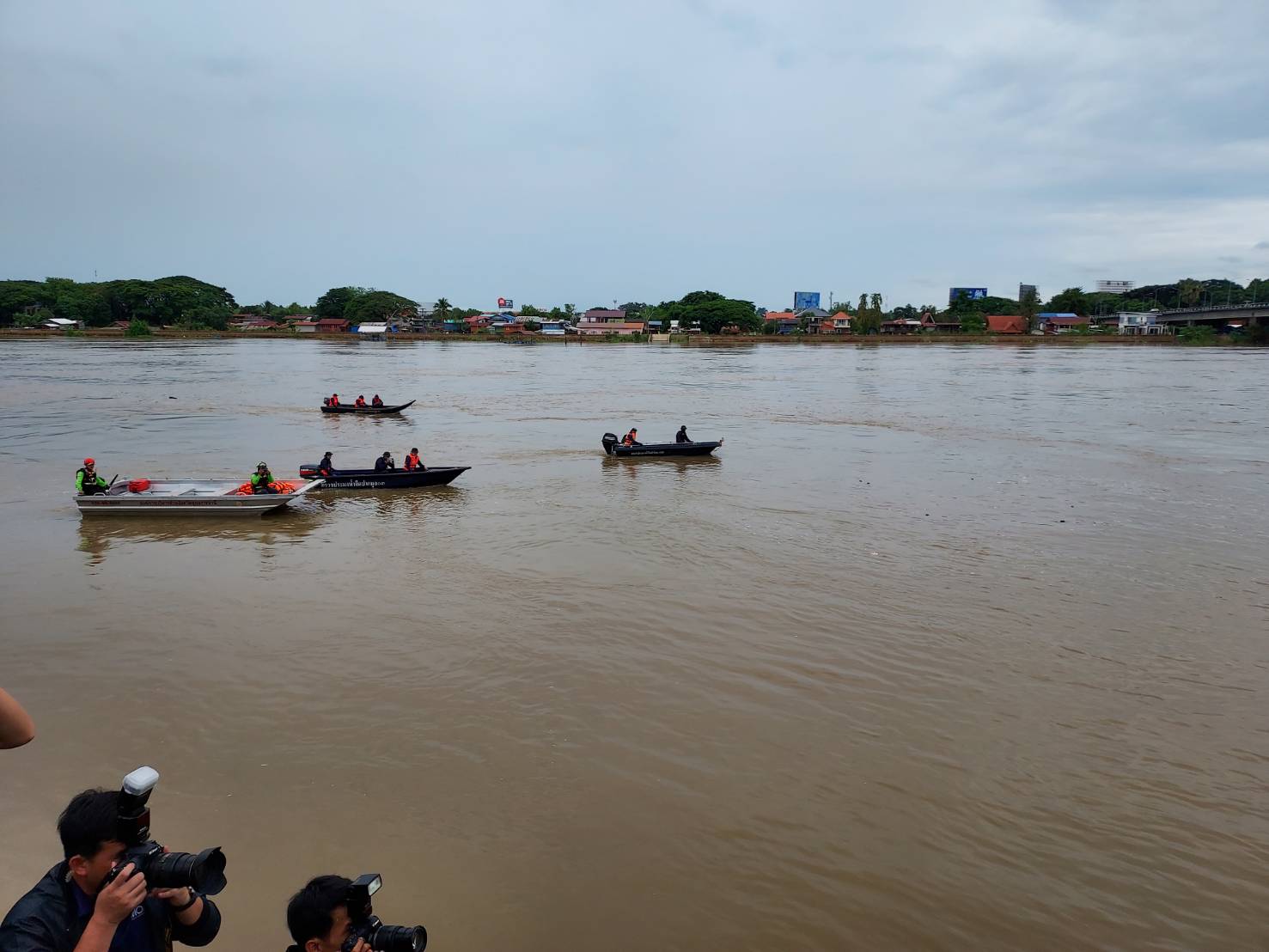 ประมงอุบลฯ ร่วมต้อนรับ ร้อยเอกธรรมนัส พรหมเผ่า รัฐมนตรีว่าการกระทรวงเกษตรและสหกรณ์..คลิก