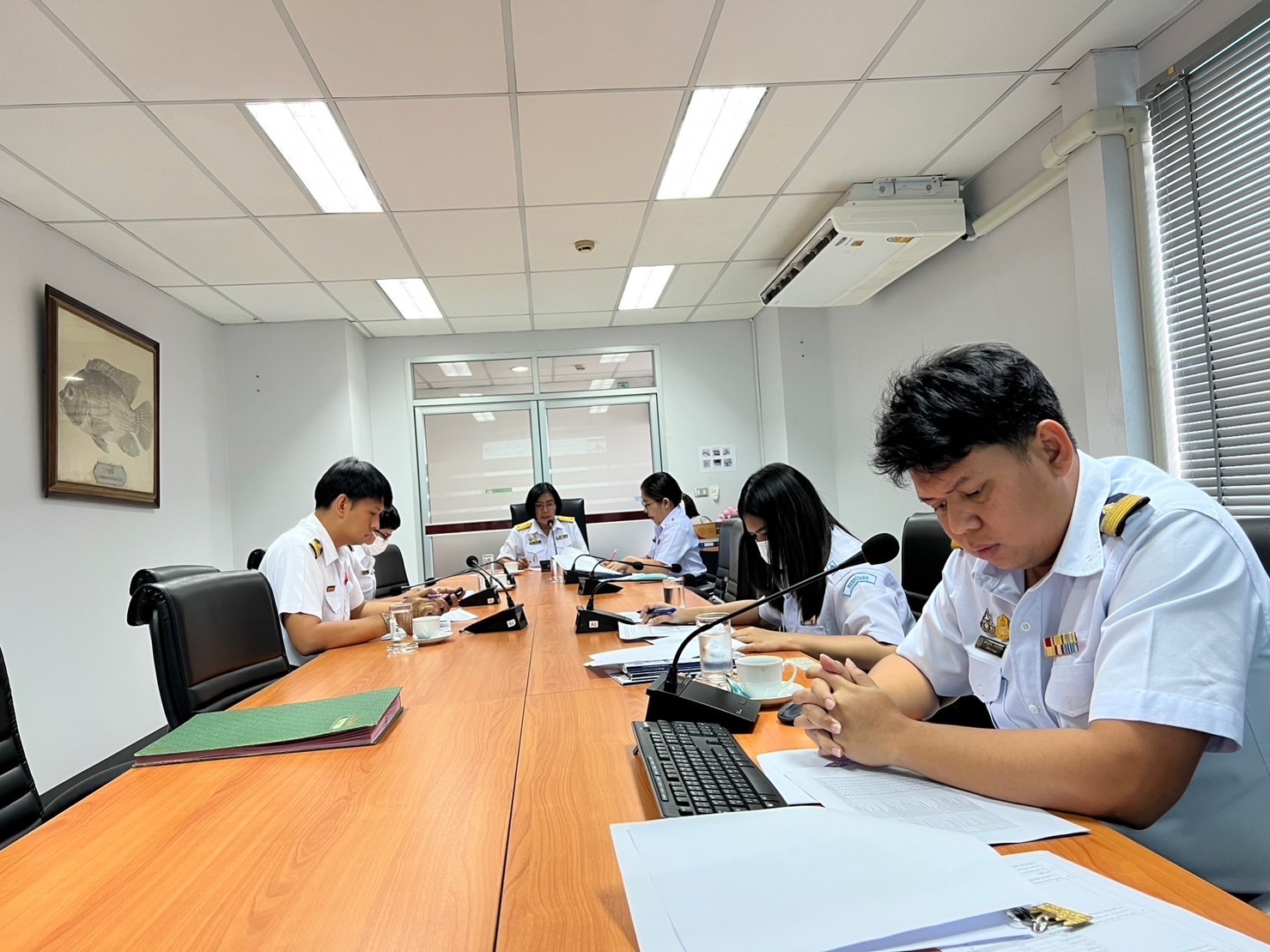 ประชุมเพื่อจัดทำแผนปฏิบัติงานกิจกรรมส่งเสริมการเพาะเลี้ยงและพัฒนาธุรกิจสัตว์น้ำจืดที่มีความสำคัญทางเศรษฐกิจ..คลิก