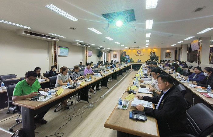 ประชุมคณะอนุกรรมการดำเนินงานโครงการศูนย์ศึกษาการพัฒนาอ่าวคุ้งกระเบนฯ ครั้งที่1/2567..คลิก