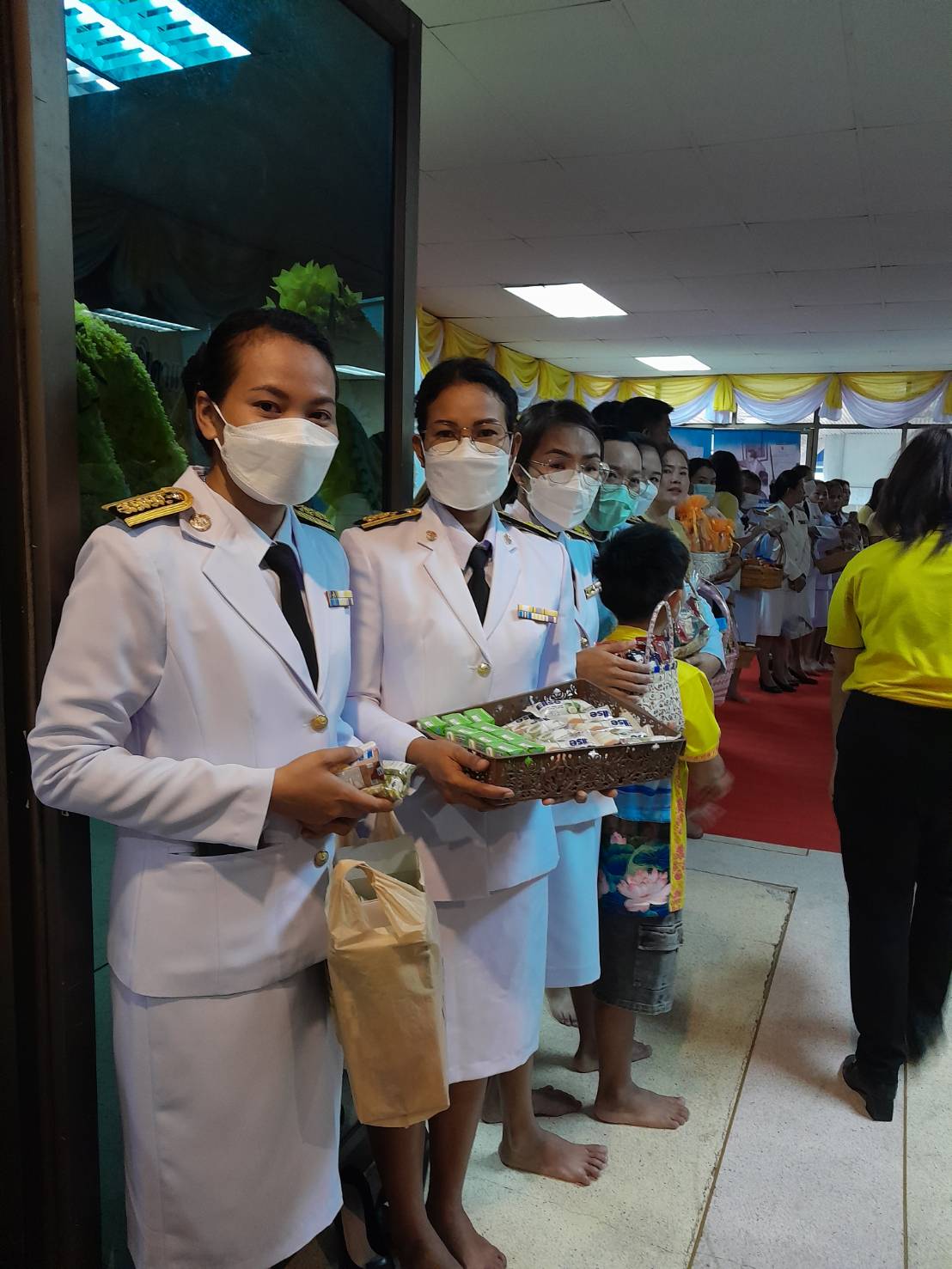 นายบุญหลาย กุลนารัตน์ ประมงจังหวัดหนองบัวลำภู มอบหมายให้กลุ่มบริจัดการด้านการประมง ร่วมกิจกรรมเนื่องในวันนวมินทรมหาราช 13 ตุลาคม 2566..คลิก