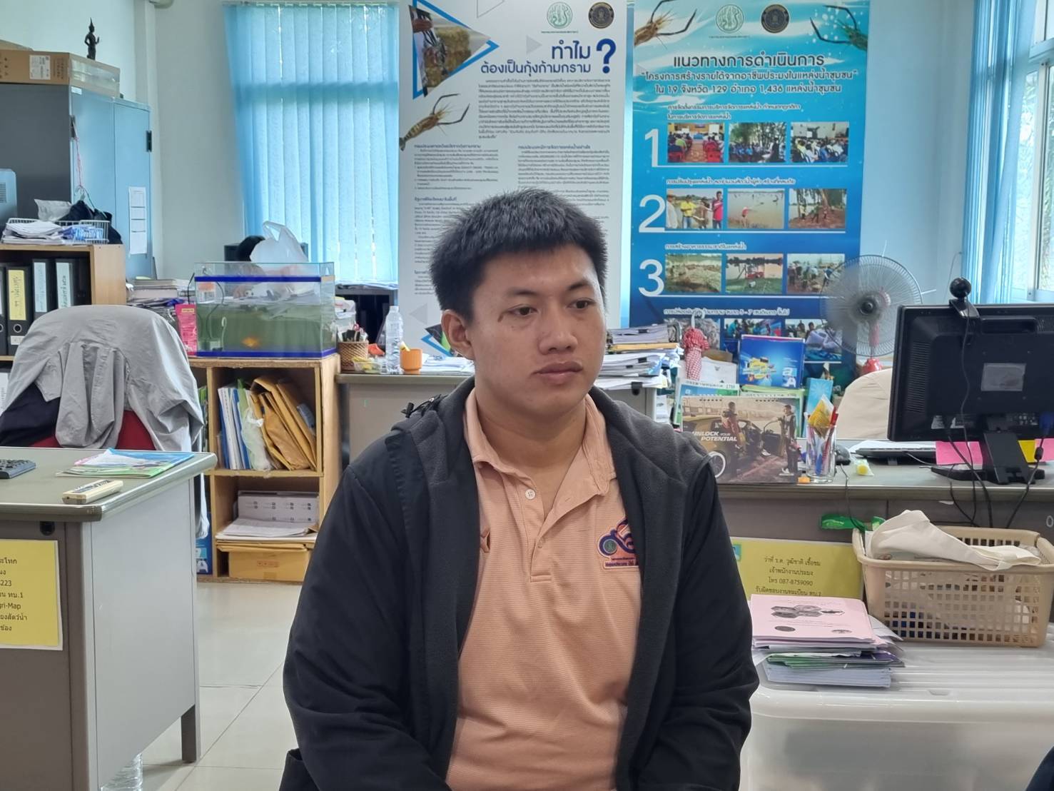จ้าหน้าที่กลุ่มพัฒนาและส่งเสริมอาชีพฯ ร่วมให้บริการเกษตรกร พร้อมหารือแนวทาง การขึ้นทะเบียนสถานประกอบส่งออกสัตว์น้ำ (สอ.3 /สอ.4) และการการส่งออกสัตว์น้ำสวยงามมีชีวิตไปยังสาธารณรัฐประชาชนจีน..คลิก