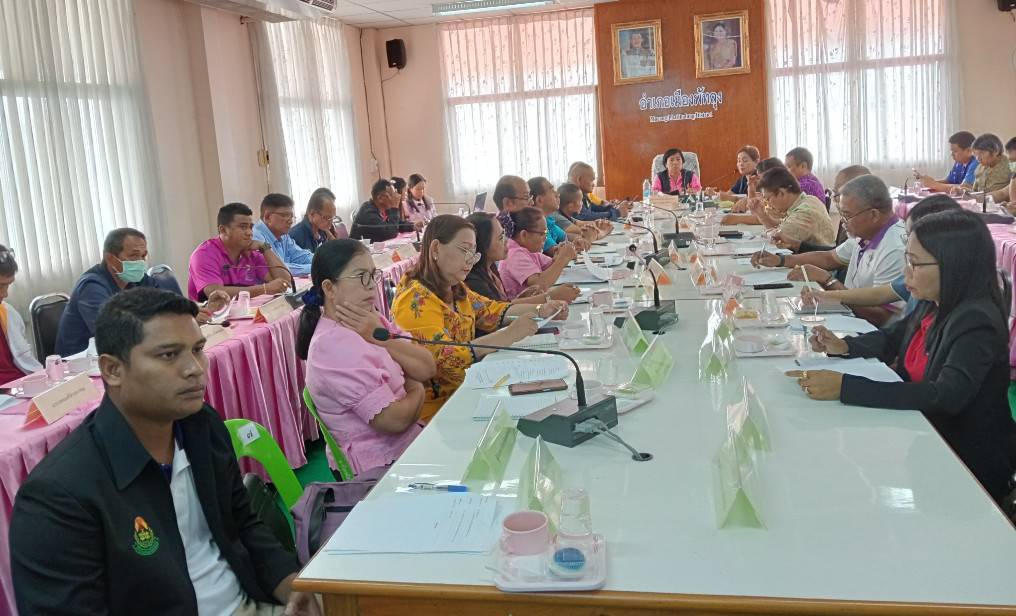 ประมงอำเภอเมืองพัทลุง เข้าร่วมประชุม หัวหน้าส่วนราชการ ประจำเดือน  ณ ห้องประชุมอำเภอเมืองพัทลุง ชั้น 2 (หลังเก่า)..คลิก