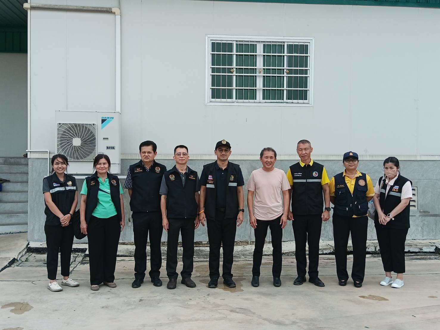 การตรวจสอบห้องเย็นหรือสถานที่เก็บเนื้อสัตว์และซากสัตว์ เพื่อเข้มงวดตรวจสอบแหล่งที่มาของเนื้อสัตว์ให้ถูกต้อง..คลิก