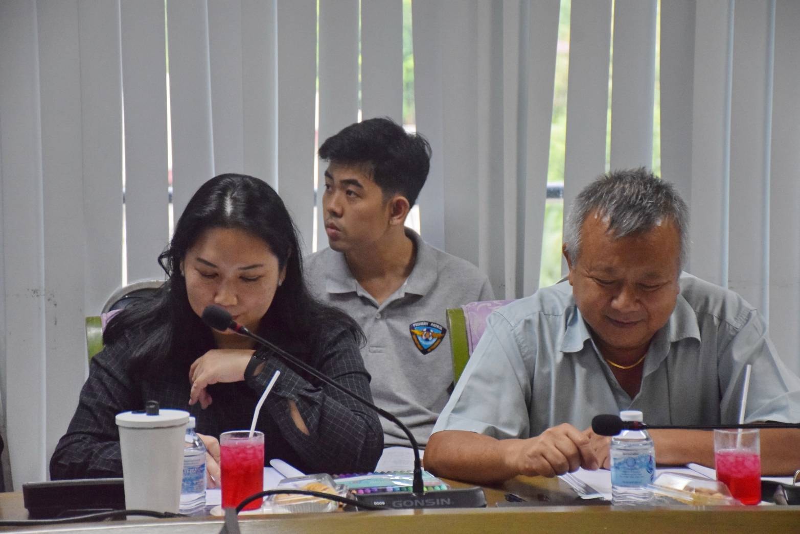 การประชุมคณะกรรมการการณาปนกิจสงเคราะห์กรมประมง..คลิก