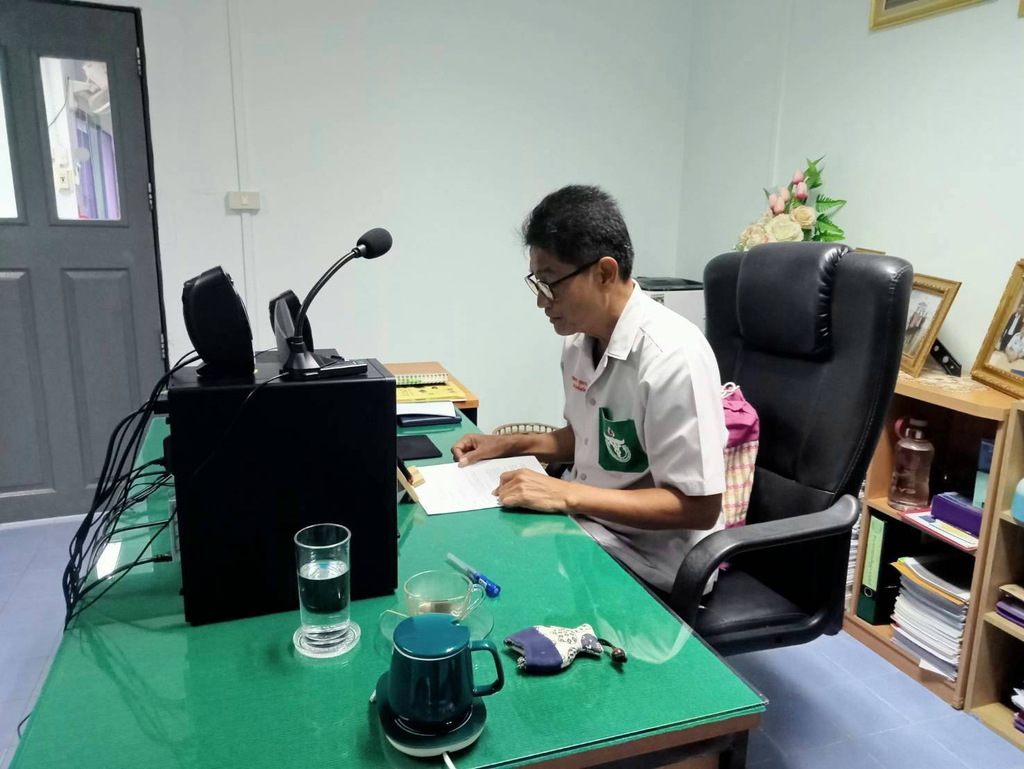 นายบุญหลาย กุลนารัตน์ ประมงจังหวัดหนองบัวลำภู พร้อมด้วยนายสมจิตร์ พงษ์ภุมมาหัวหน้ากลุ่มบริหารและจัดการประมง และนางสาวดาพร หนันทะ เจ้าพนักงานประมงชำนาญงาน ร่วมประชุมคณะกรรมการขับเคลื่อนนโยบายกรมประมงจังหวัดหนองบัวลำภู (Fisheries Co-ordinator: FC) ครั้งที่ 6/2566..คลิก
