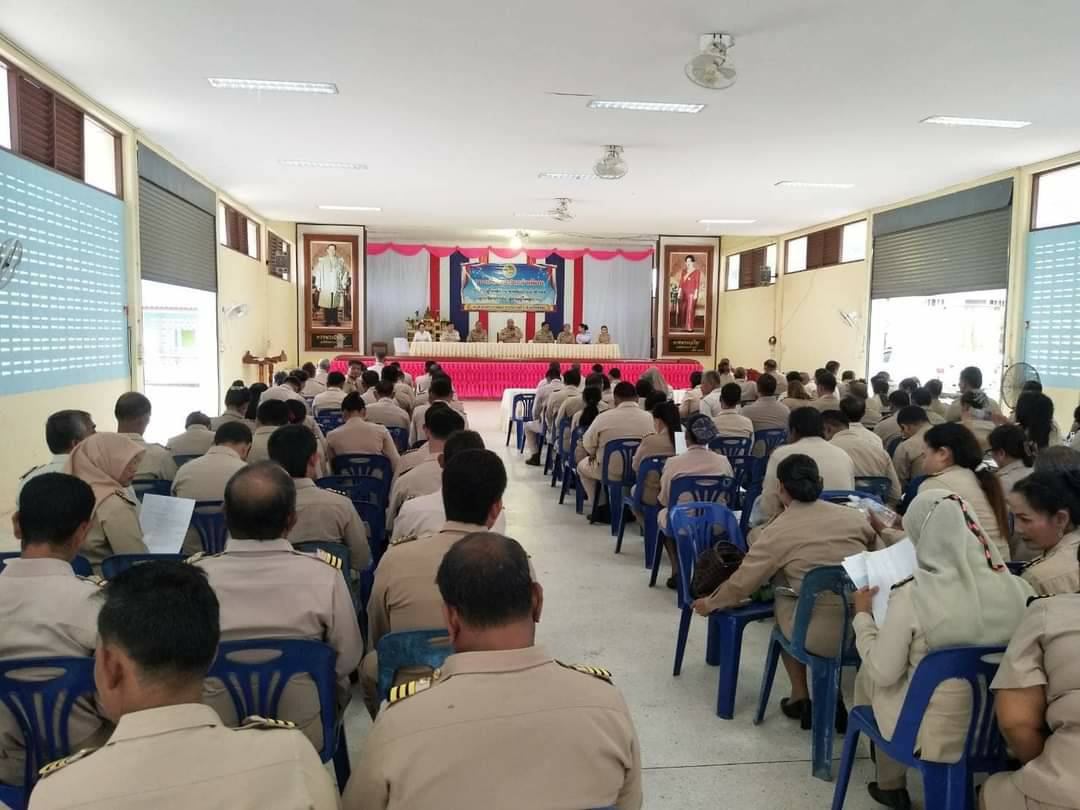 ประมงอำเภอบางแก้ว เข้าร่วมประชุมหัวหน้าส่วนราชการ และประชุมกำนันผู้ใหญ่บ้าน อำเภอบางแก้ว  ประจำเดือน พฤศจิกายน 2566  เพื่อประชาสัมพันธ์ข้อราชการด้านประมง..คลิก