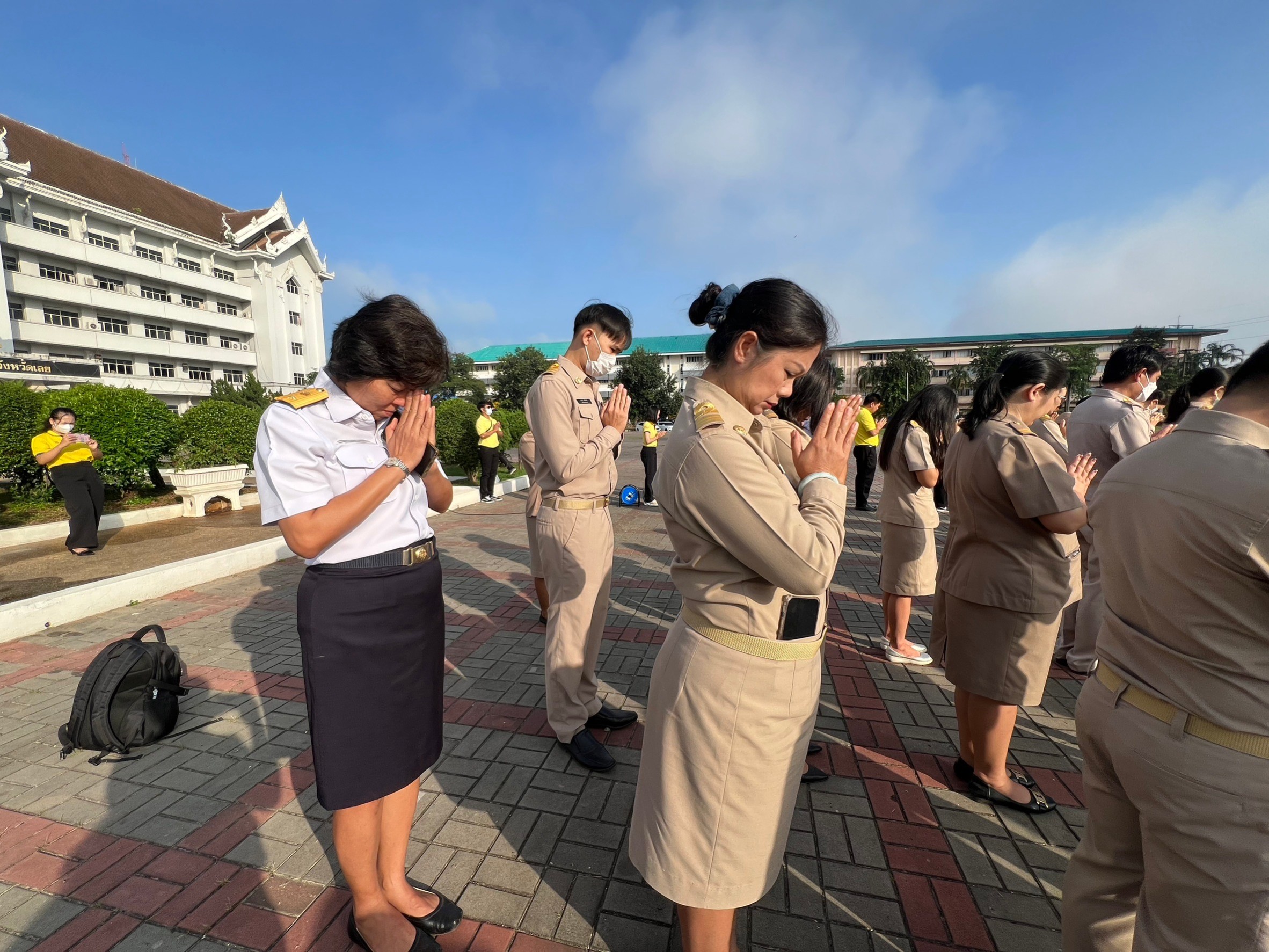 เข้าร่วมกิจกรรมแสดงความจงรักภักดีต่อสถาบันหลักของชาติ  วันที่ 6 พฤศจิกายน 2566..คลิก