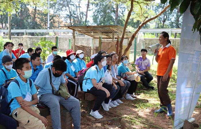 ศูนย์ฯ คุ้งกระเบน จัดค่ายกิจกรรมการเรียนรู้แก่นักเรียน เพื่อปลูกฝังแนวคิดการพัฒนาที่ยั่งยืนตามแนวพระราชดำริ 