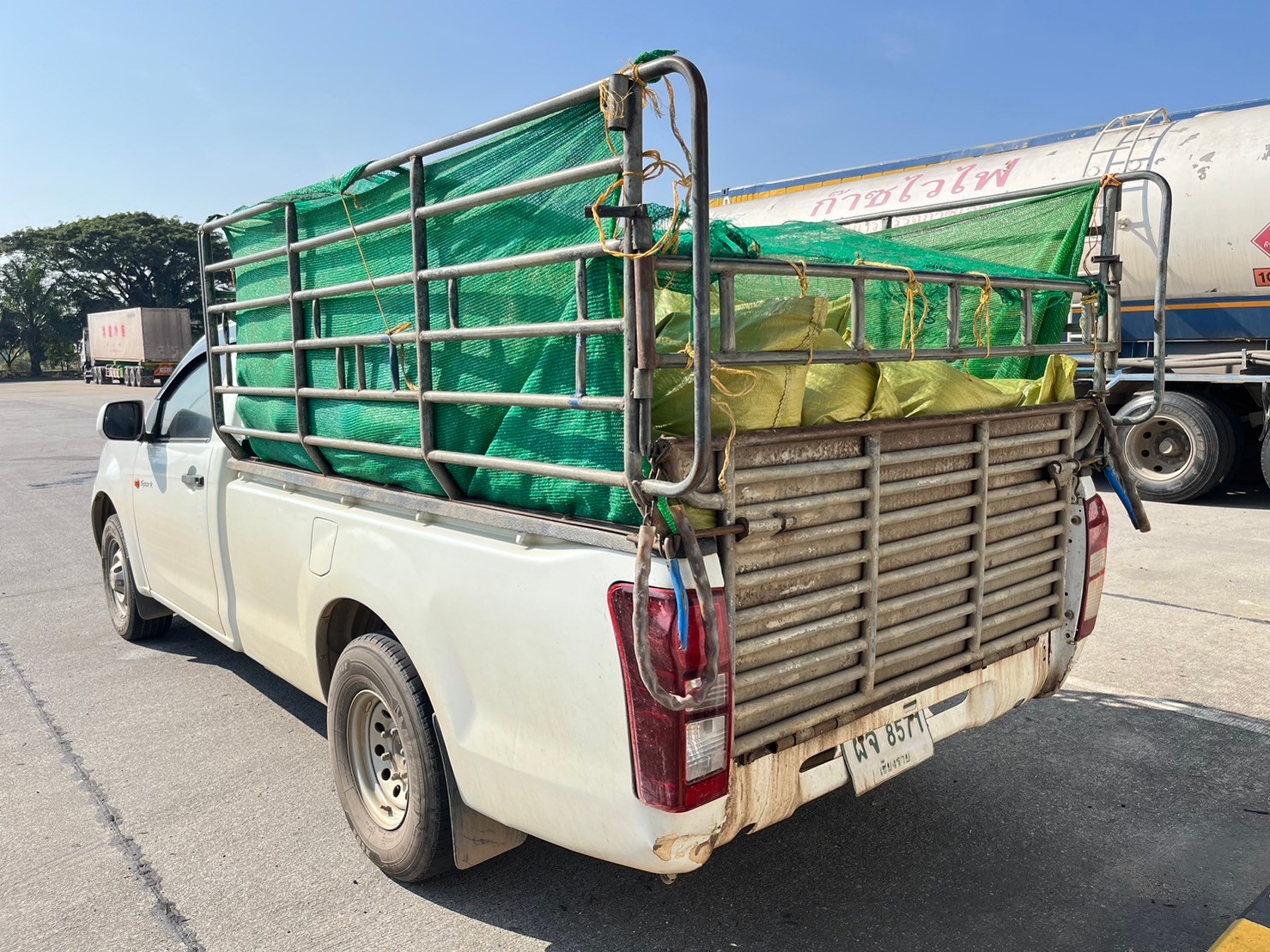 เจ้าหน้าที่ศูนย์บริหารจัดการด่านตรวจประมงเขต 1 (เชียงราย) ตรวจสอบสินค้าสัตว์น้ำส่งออกไปยังสาธารณรัฐประชาธิปไตยประชาชนลาว ผ่านทางด่านพรมแดนอำเภอเชียงแสน และด่านพรมแดนอำเภอเชียงของ จังหวัดเชียงราย..คลิก