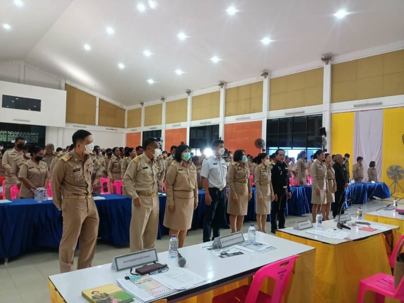 ประมงอำเภอโกรกพระ เข้าร่วมประชุม กำนัน ผู้ใหญ่บ้าน พร้อมประชาสัมพันธ์ ขั้นตอนการขออนุญาตเลี้ยงจระเข้..คลิก