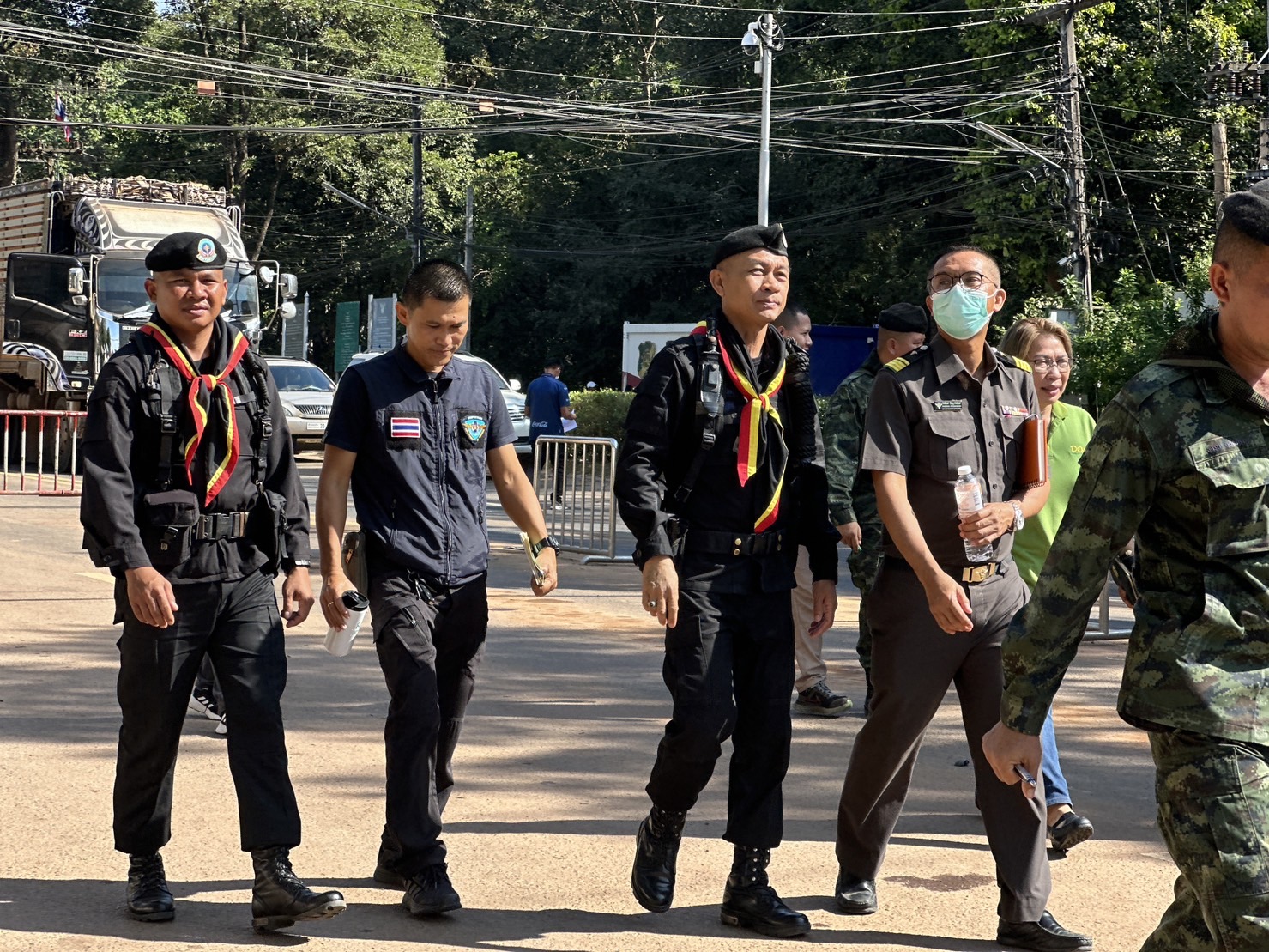ประชุมเตรียมการต้อนรับนายสุทิน คลังแสง รัฐมนตรีว่าการกระทรวงกลาโหม..คลิก