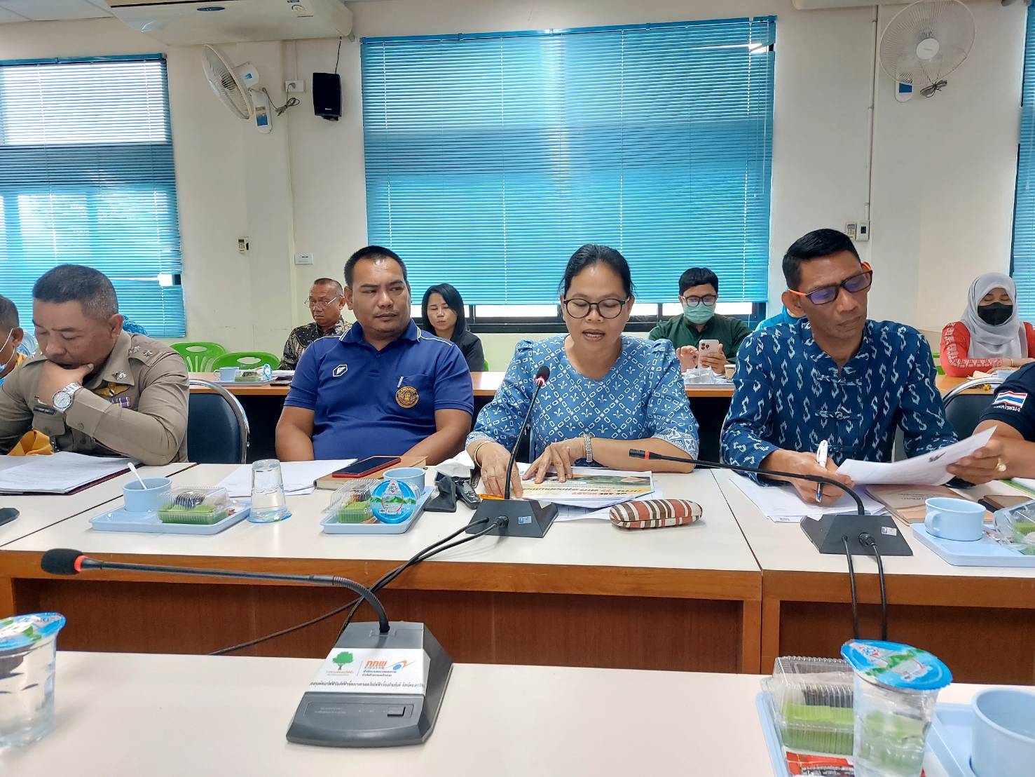 ภาพกิจกรรมเข้าร่วมประชุมหัวส่วนราชการ หน่วยงานรัฐวิสาหกิจ..คลิก