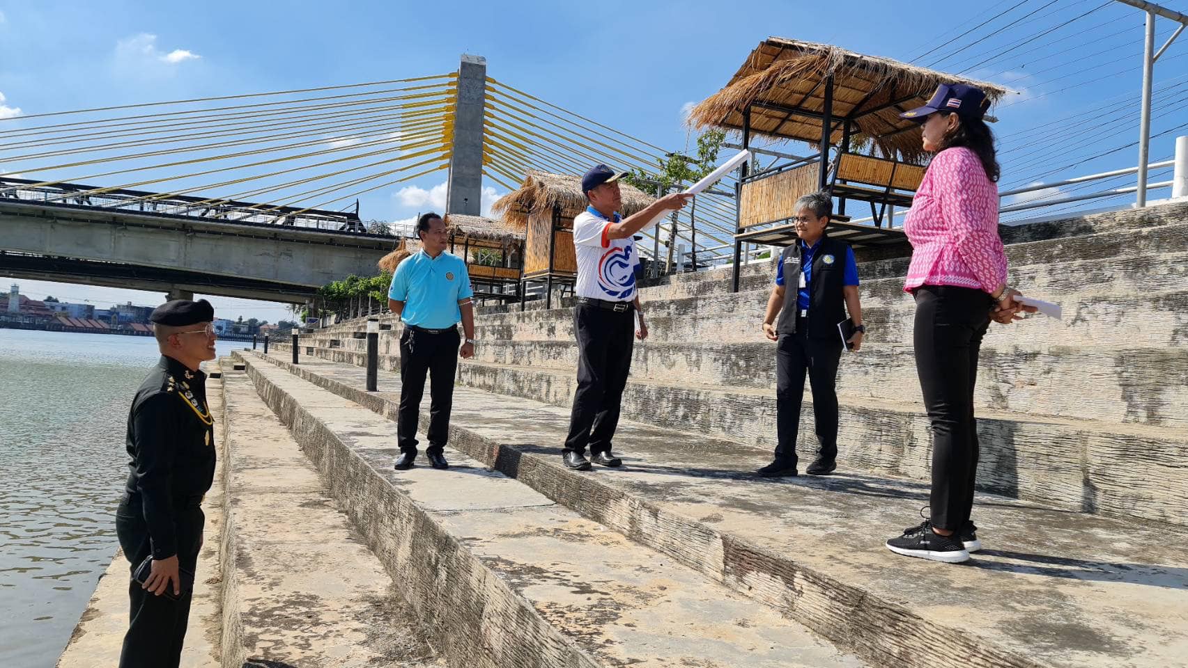ลงพื้นที่ดูจุดจัดกิจกรรมปล่อยพันธุ์สัตว์น้ำ ในการจัดพิธีบวงสรวงศาลเจ้าพ่อหลักเมืองราชบุรี และทำบุญเมืองราชบุรี