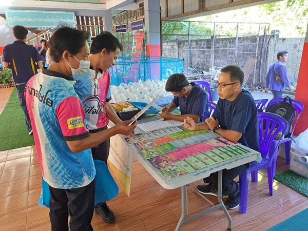 โครงการคลินิกเกษตรเคลื่อนที่ในพระราชานุเคราะห์ สมเด็จพระบรมโอรสาธิราชฯ สยามมกุฎราชกุมาร ไตรมาส1 และโครงการหน่วยบำบัดทุกข์ บำรุงสุข สร้างรอยยิ้มให้ประชาชน จังหวัดอ่างทอง ครั้งที่1 ประจำปีงบประมาณ 2567..คลิก