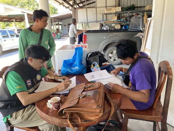 สำนักงานประมงพื้นที่กรุงเทพมหานคร ลงพื้นที่ให้บริการแก่เกษตรกร ในพื้นที่เขตลาดกระบัง กรุงเทพมหานคร