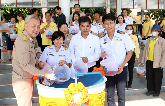 ปล่อยพันธุ์สัตว์น้ำเฉลิมพระเกียรติ เนื่องในโอกาสวันคล้ายวันประสูติ สมเด็จพระเจ้าลูกเธอ เจ้าฟ้าสิริวัณณวรี นารีรัตนราชกัญญา ณ บริเวณชายหาดแหลมเสด็จ และบริเวณคลองชลประทาน