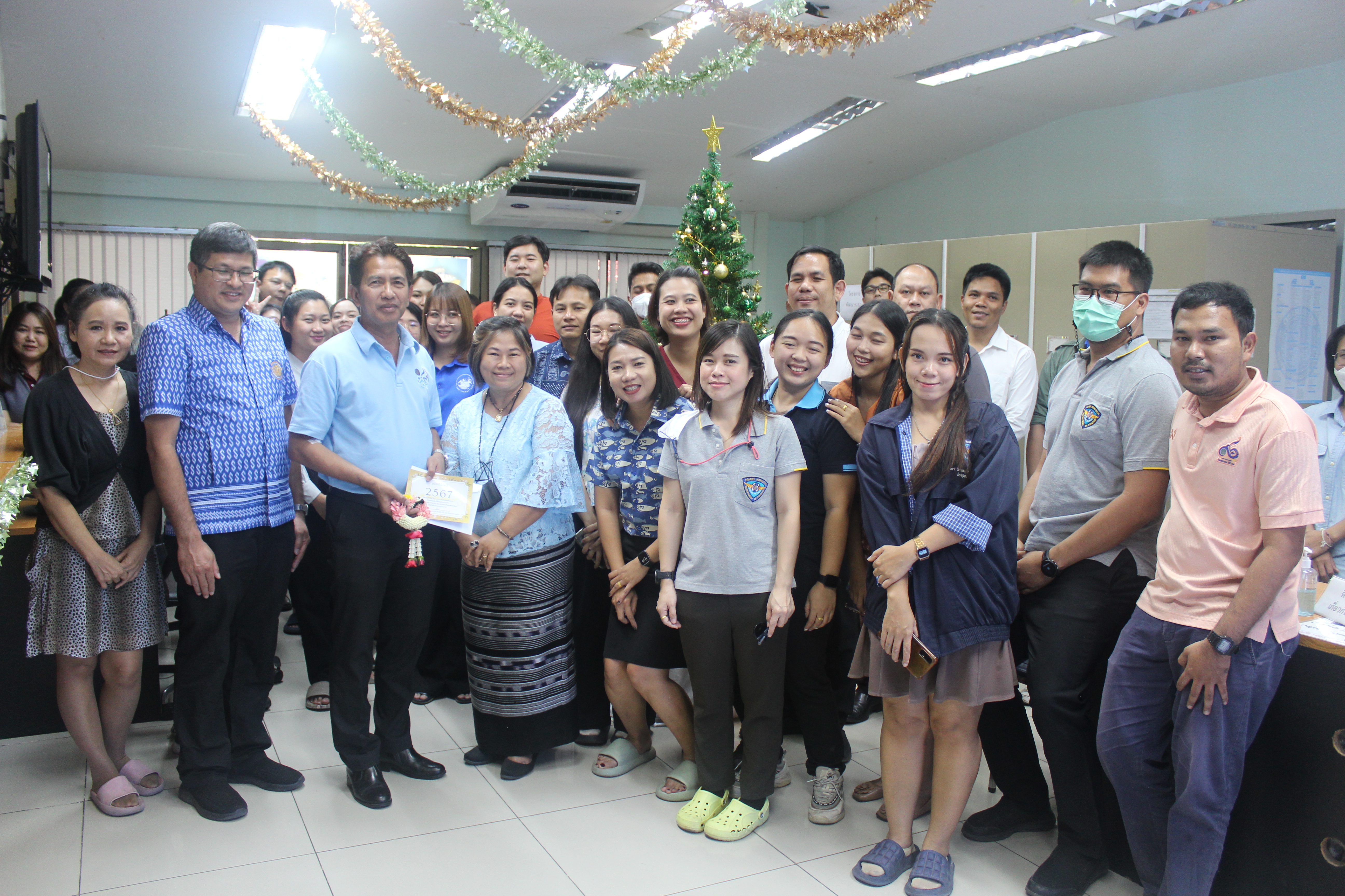 สวัสดีปีใหม่ 2567 จากใจพวกเรา ครอบครัวกอรอปอ..คลิก