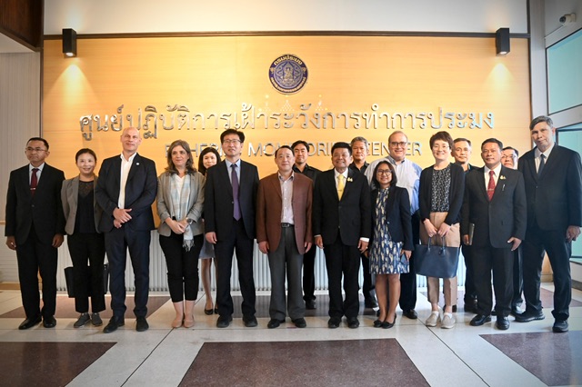 กรมประมง ให้การต้อนรับ นายฉู ตงหยู ผู้อำนวยการใหญ่ FAO ในโอกาสเยือนไทย และเข้าเยี่ยมชมศูนย์ FMC..คลิก