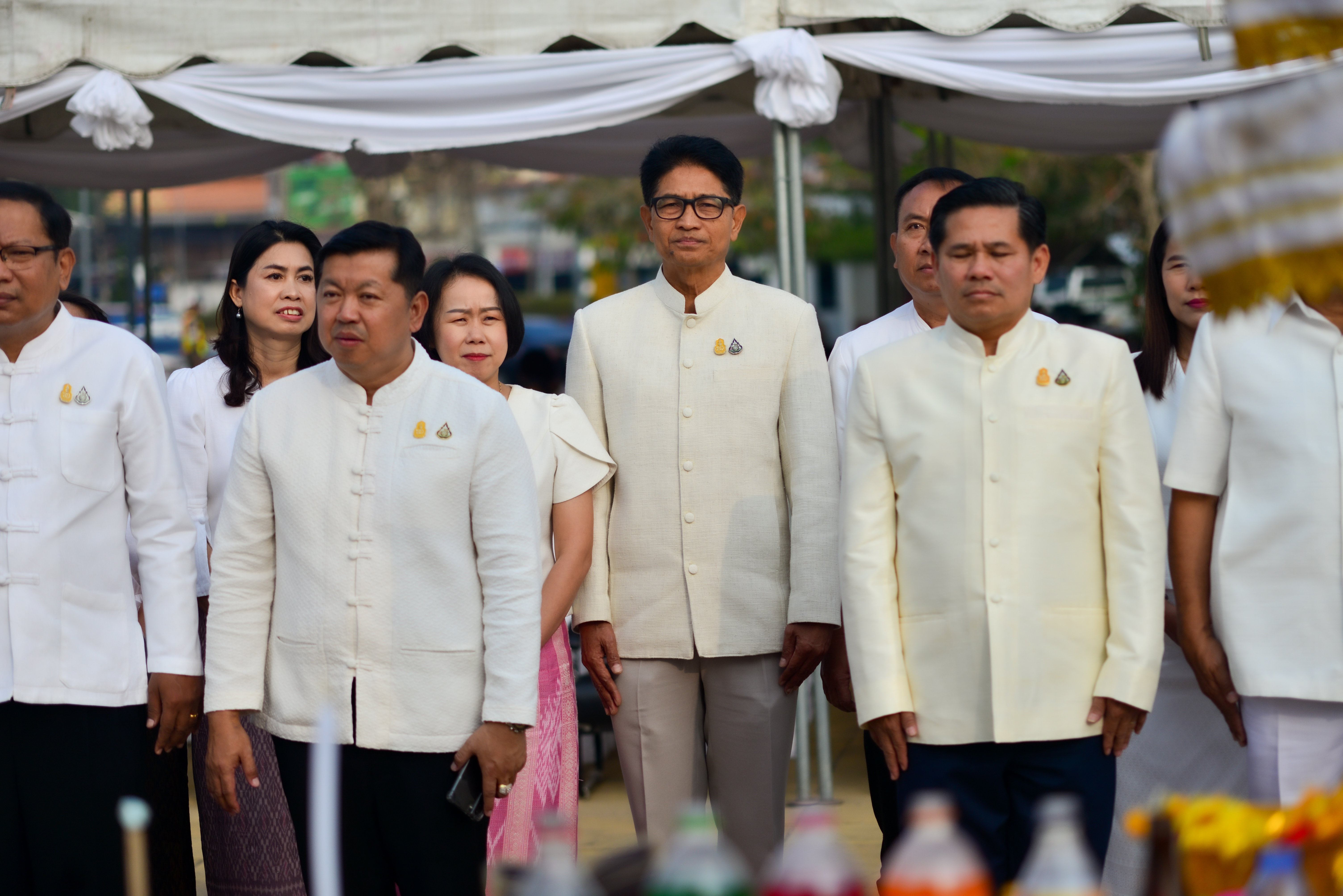 นายบุญหลาย  กุลนารัตน์ ประมงจังหวัดหนองบัวลำภู และเจ้าหน้าที่สำนักงานประมงจังหวัดหนองบัวลำภู ร่วมพิธีบวงสรวงหอสองนาง จังหวัดหนองบัวลำภู