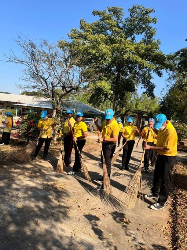 ประมงอำเภอโกรกพระ ร่วมทำกิจกรรมจิตอาสาพัฒนาวันสำคัญของสถาบันชาติไทย ประจำปี ๒๕๖๗ เนื่องในวันพ่อขุนรามคำแหงฯ..คลิก