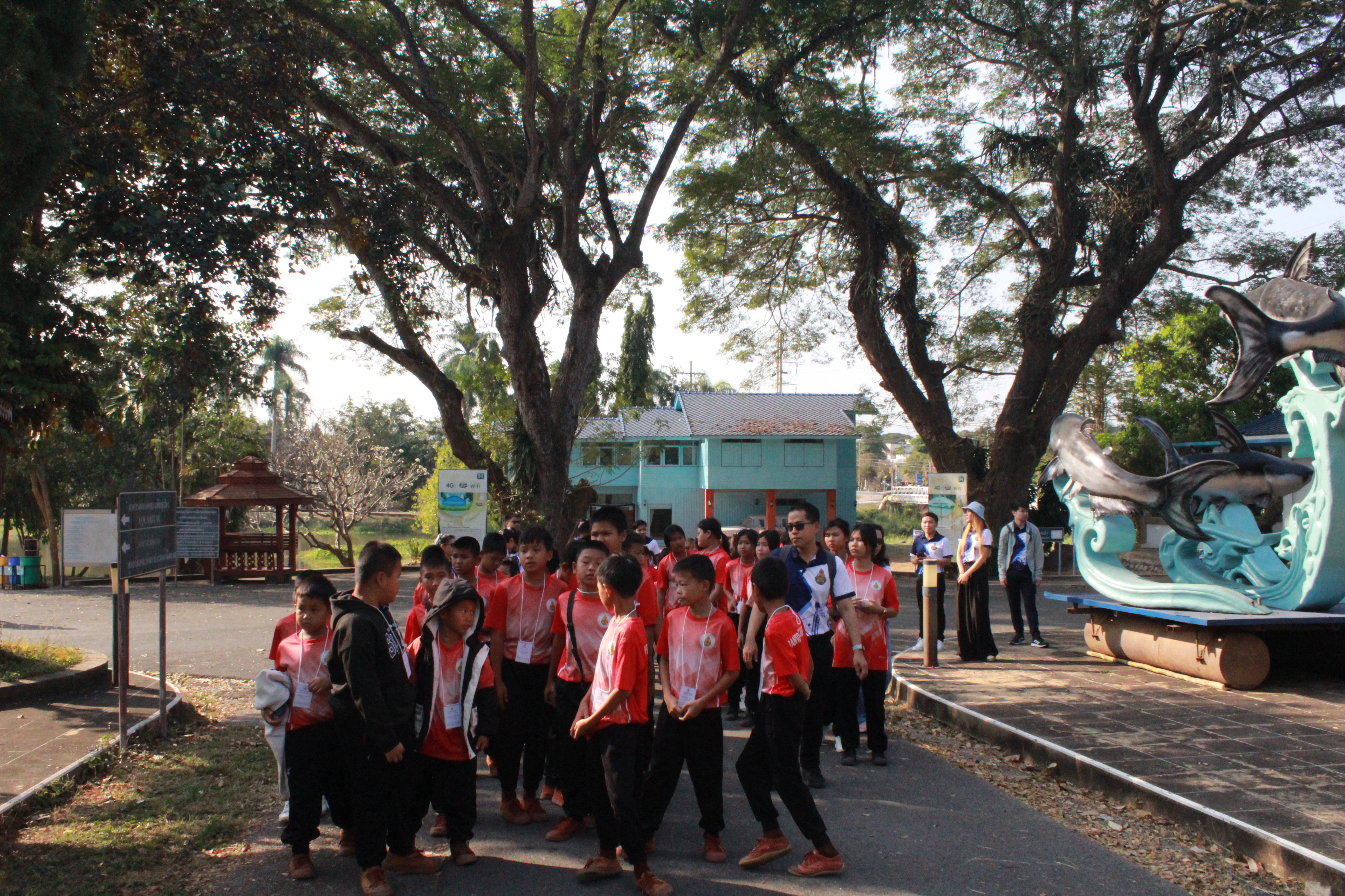ศึกษาดูงาน โรงเรียนบ้านทุ่ง หมู่ที่ 1 ถนนแม่ตีบ อำเภองาว จังหวัดลำปาง..คลิก