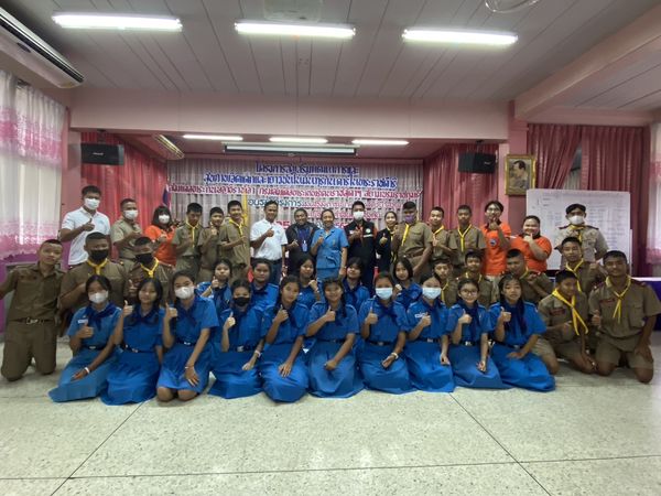 สำนักงานประมงพื้นที่กรุงเทพมหานคร จัดอบรมโครงการส่งเสริมการเพาะเลี้ยงสัตว์น้ำสวยงามในโรงเรียนพื้นที่กรุงเทพมหานคร