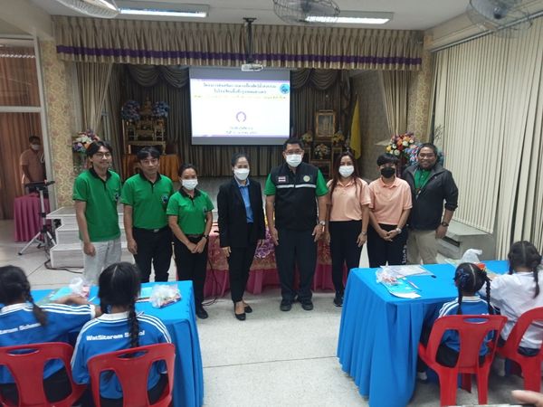 สำนักงานประมงพื้นที่กรุงเทพมหานคร จัดอบรมโครงการส่งเสริมการเพาะเลี้ยงสัตว์น้ำสวยงามในโรงเรียนพื้นที่กรุงเทพมหานคร