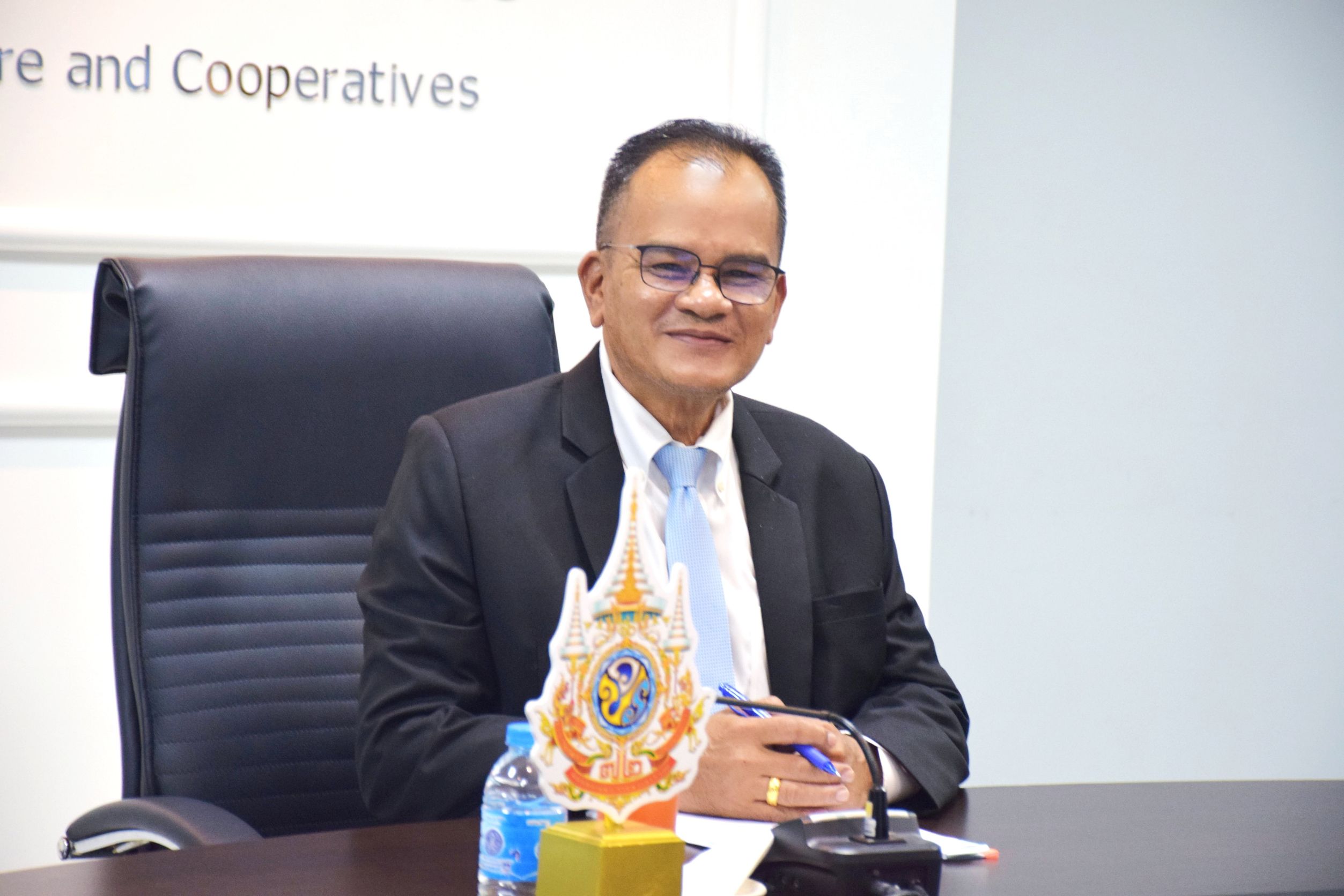 นายมานพ หนูสอน รองอธิบดีกรมประมง เป็นประธานในการประชุมคณะกรรมการสวัสดิการกรมประมง ครั้งที่ 2/2567 ผ่านระบบ Hybrid Meetings โดยมีนายศุภกิตติ์ ใสกระจ่าง เลขานุการกรม นายเผดิม รอดอินทร์ ผู้อำนวยการกองบริหารทรัพยากรบุคคล และผู้แทนจากหน่วยงานที่เกี่ยวข้อง เข้าร่วมประชุม..คลิก