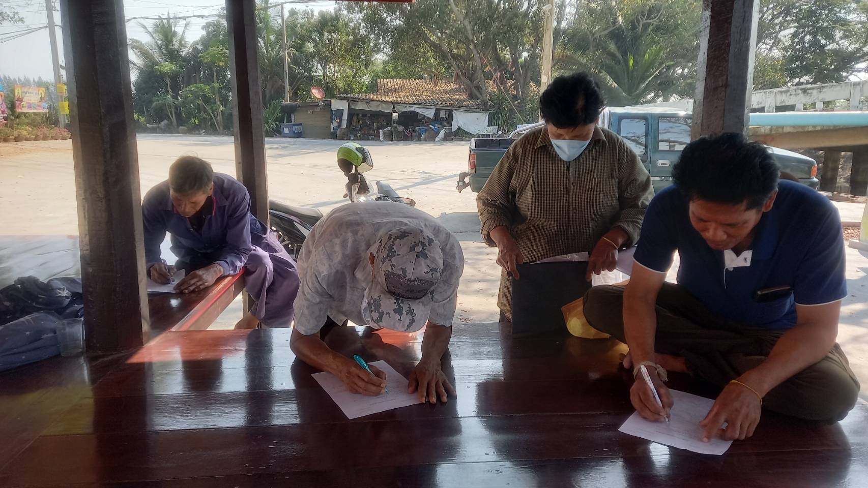 (อ.ไทรน้อย) ขึ้นทะเบียน ทบ.1 รายใหม่ และต่ออายุรายเก่า..คลิก