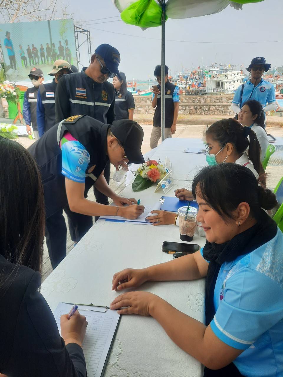 กิจกรรม ยิ่ง ''ทิ้ง'' ยิ่ง ''เพิ่ม''