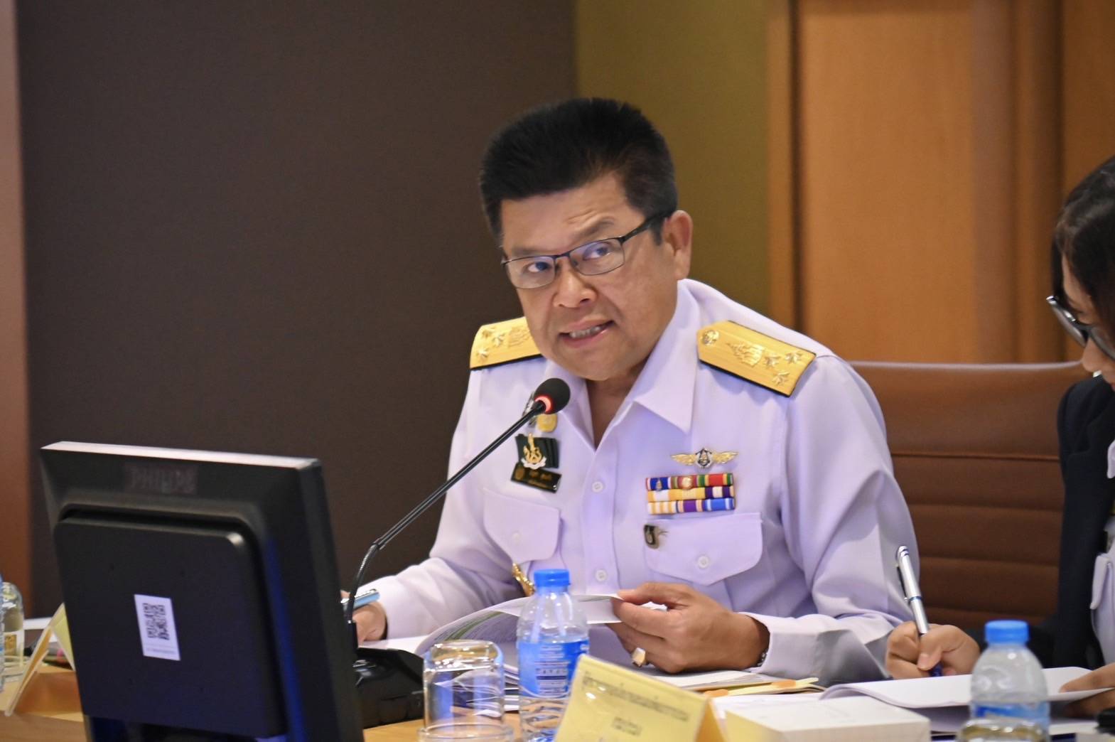 อธิบดีกรมประมง สั่งการทั่วประเทศเร่งแก้ไขปัญหาสินค้าประมงราคาตกต่ำ เน้นมาตรการสอดคล้อง WTO และเฝ้าระวัง IUU อย่างเข้มงวด พร้อมเสนอกำหนดอัตราค่าทำเนียมนำเข้าสัตว์น้ำ สอดคล้องกับสถานการณ์ปัจจุบัน