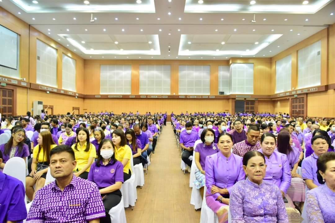 กิจกรรมปกป้องสถาบันและถวายพระพรแด่สมเด็จพระกนิษฐาธิราชเจ้า กรมสมเด็จพระเทพรัตนราชสุดาฯ สยามบรมราชกุมารี ณ ห้องเจ้าพระยาคอนเว็นชั่นฮอลล์ ศูนย์ประชุมมหาวิทยาลัยเจ้าพระยา อำเภอเมืองนครสวรรค์ จังหวัดนครสวรรค์..คลิก