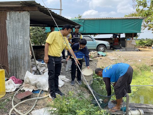 สำนักงานประมงพื้นที่กรุงเทพมหานคร ลงพื้นที่ให้บริการแก่เกษตรกรที่ต้องการเข้ารับการประเมินการรับรองมาตรฐานฟาร์มเลี้ยงสัตว์น้ำเพื่อการบริโภค (มกษ.7436)