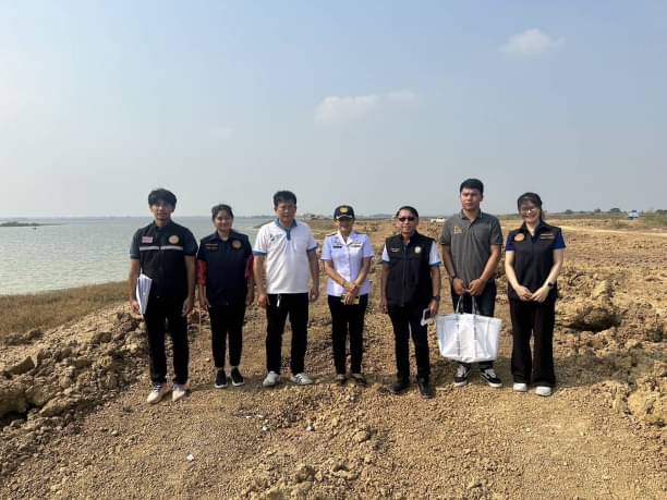 สำนักงานประมงจังหวัดนครสวรรค์ ลงตรวจสอบพื้นที่ที่จะดำเนินการขออนุญาตให้ทำการแก้ไขเปลี่ยนแปลงที่จับสัตว์น้ำเป็นสาธารณสมบัติของแผ่นดิน (มาตรา 62)..คลิก