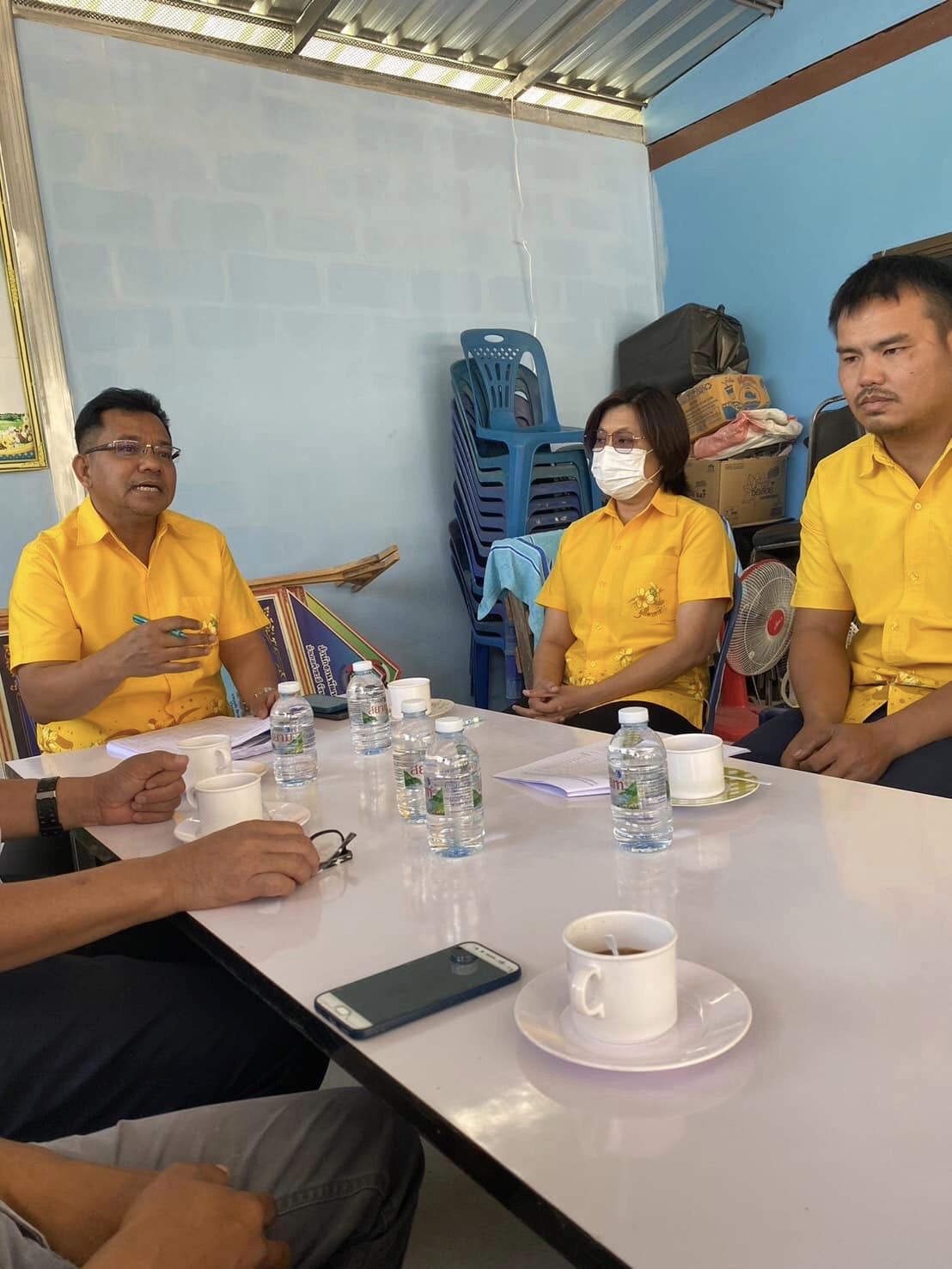 โครงการธนาคารผลผลิตสัตว์น้ำ ลงพื้นที่ติดตามงานโครงการธนาคารผลผลิตสัตว์น้ำหนองสระพังทอง ม.9 บ้านหนองสระพัง ตำบลโพนงาม อำเภอคำชะอี จังหวัดมุกดาหาร เพื่อติดตามการดำเนินงานและความก้าวหน้ากิจกรรมตามแผนงาน..คลิก