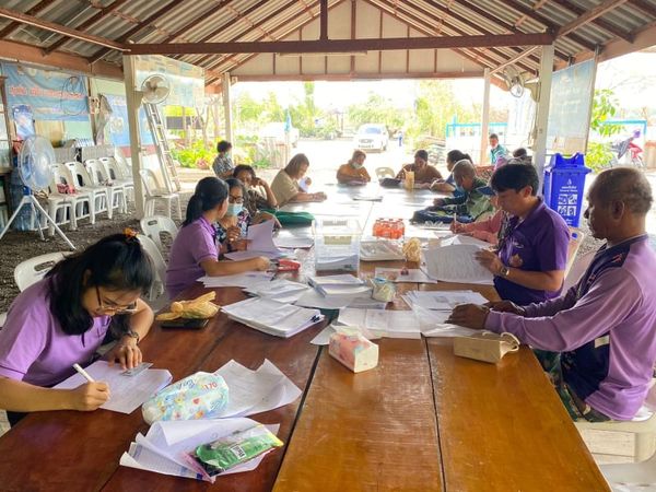 สำนักงานประมงพื้นที่กรุงเทพมหานคร ลงพื้นที่ให้บริการแก่เกษตรกรในพื้นที่แขวงท่าข้าม เขตบางขุนเทียน กรุงเทพมหานคร