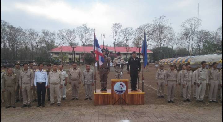 นายสมมิตร ธรรมมิยะ ประมงอำเภอสุวรรณคูหา ร่วมพิธีบำเพ็ญกุศลและพิธีบวงสรวงเนื่องในวันสถาปนา วันไทยอาสาป้องกันชาติ (ทสปช.) ประจำปี 2567..คลิก