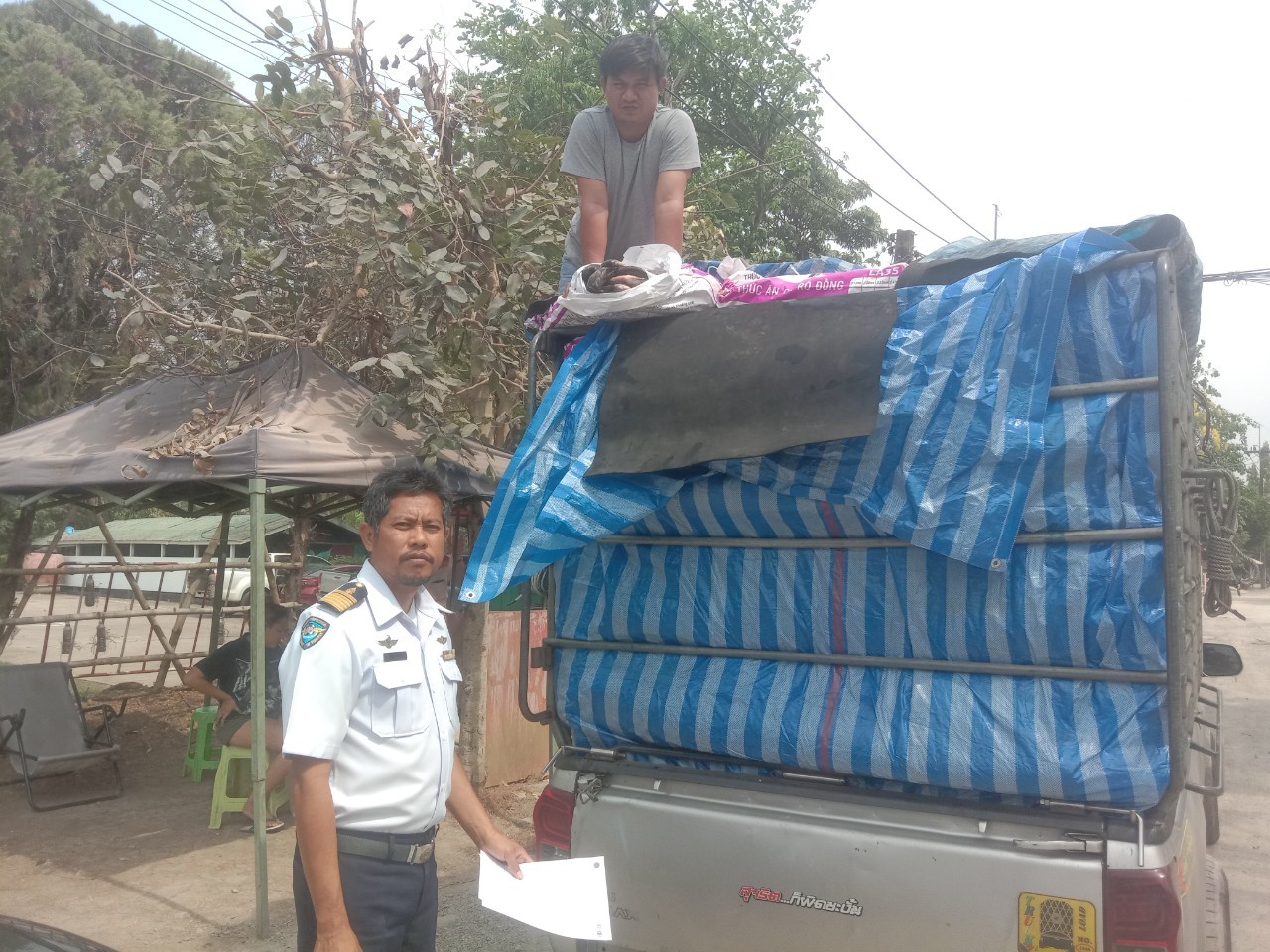 ตรวจสินค้าประมงที่นำเข้า ส่งออก ทางจุดผ่อนปรนทางการค้าบ้านหนองปรือ..คลิก