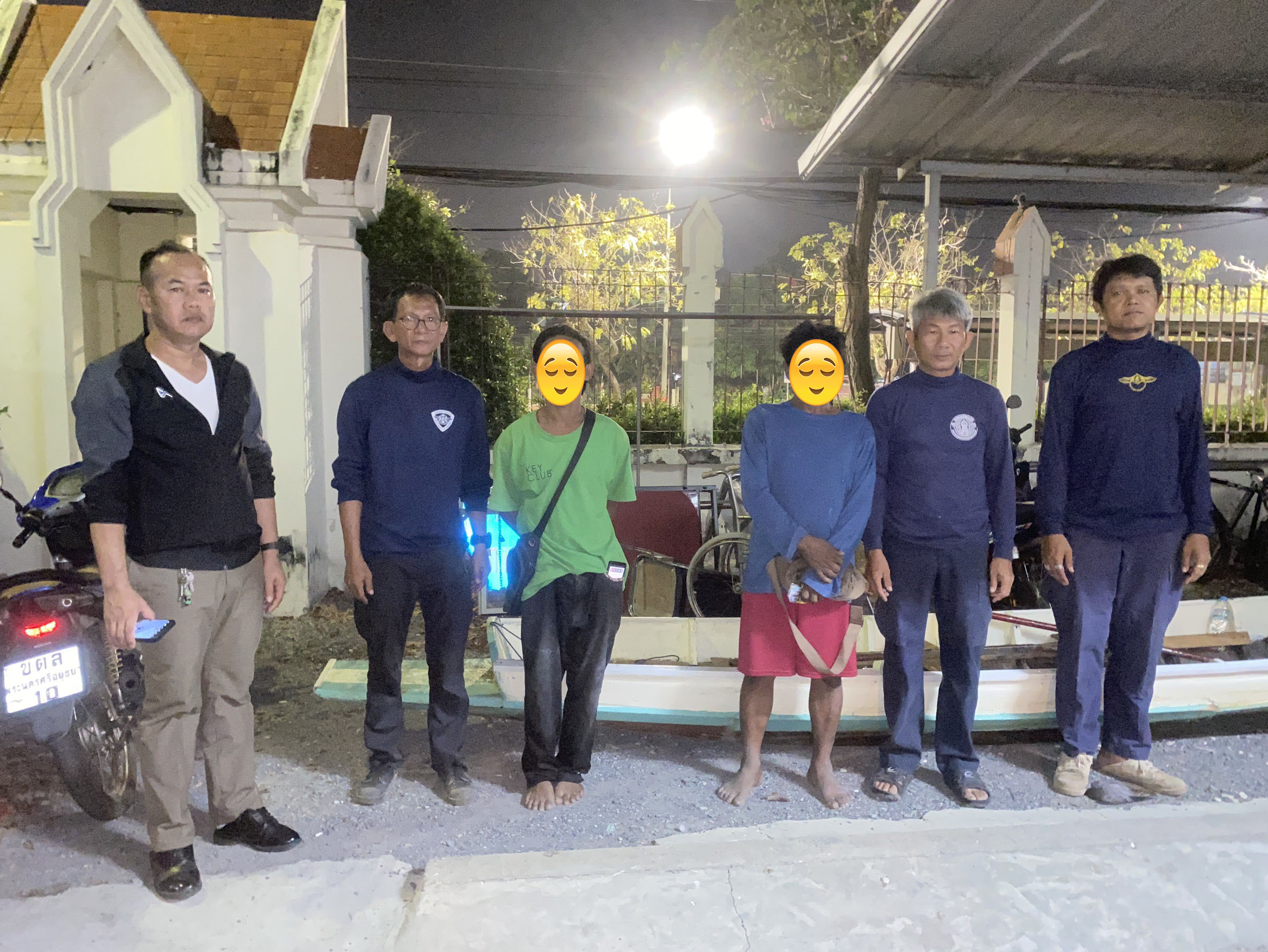 กิจกรรมควบคุม : วันที่ 6 มีนาคม 2567 ศูนย์ป้องกันและปราบปรามประมงน้ำจืดพระนครศรีอยุธยา โดยนายรวีร์ ฤทธิชัย ผู้อำนวยการศูนย์ มอบหมายให้ นางภคพร อัยรัตน์ ตำแหน่งเจ้าพนักงานประมงปฏิบัติงาน พร้อมเจ้าหน้าที่ ออกปฏิบัติงานป้องกันและแก้ไขปัญหาการทำประมงผิดกฎหมาย ตามพระราชกำหนดการประมง พ.ศ. 2558 และที่แก้ไขเพิ่มเติม ในเขตพื้นที่จังหวัดพระนครศรีอยุธยา..คลิก