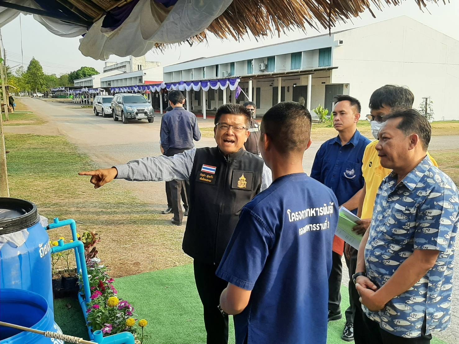 เตรียมความพร้อมในการรับเสด็จสมเด็จพระกนิษฐาธิราชเจ้า กรมสมเด็จพระเทพรัตนราชสุดา สยามบรมราชกุมารีเสด็จพระราชดำเนินทอดพระเนตรโครงการทหารพันธุ์ดี กองพลทหารราบที่ ๓ ณ ค่ายพระยาสุนทรธรรมธาดา จังหวัดอุดรธานี..คลิก