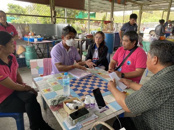 สำนักงานประมงพื้นที่กรุงเทพมหานคร  ลงพื้นที่ให้บริการแก่เกษตรกรในพื้นที่เขตลาดกระบัง กรุงเทพมหานคร
