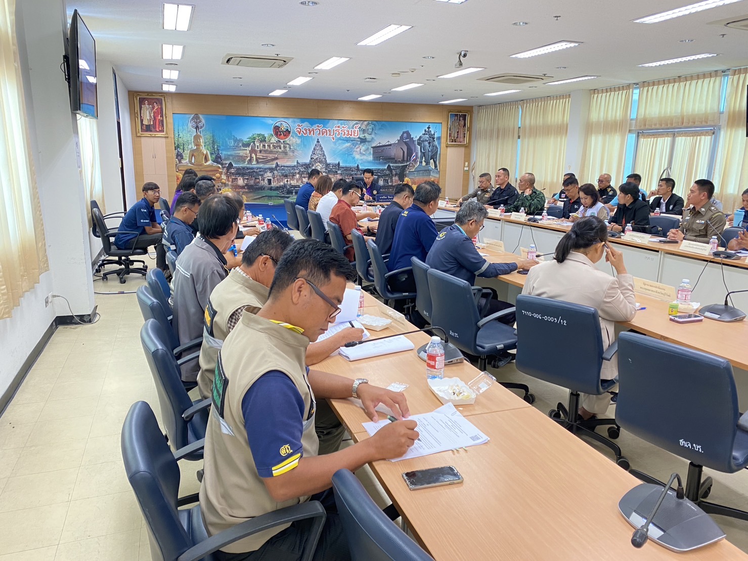 ประชุมจัดทำรายละเอียดการใช้ประโยชน์พื้นที่ภาในแผนผังจุดผ่านแดนถาวรช่องสายตะกู