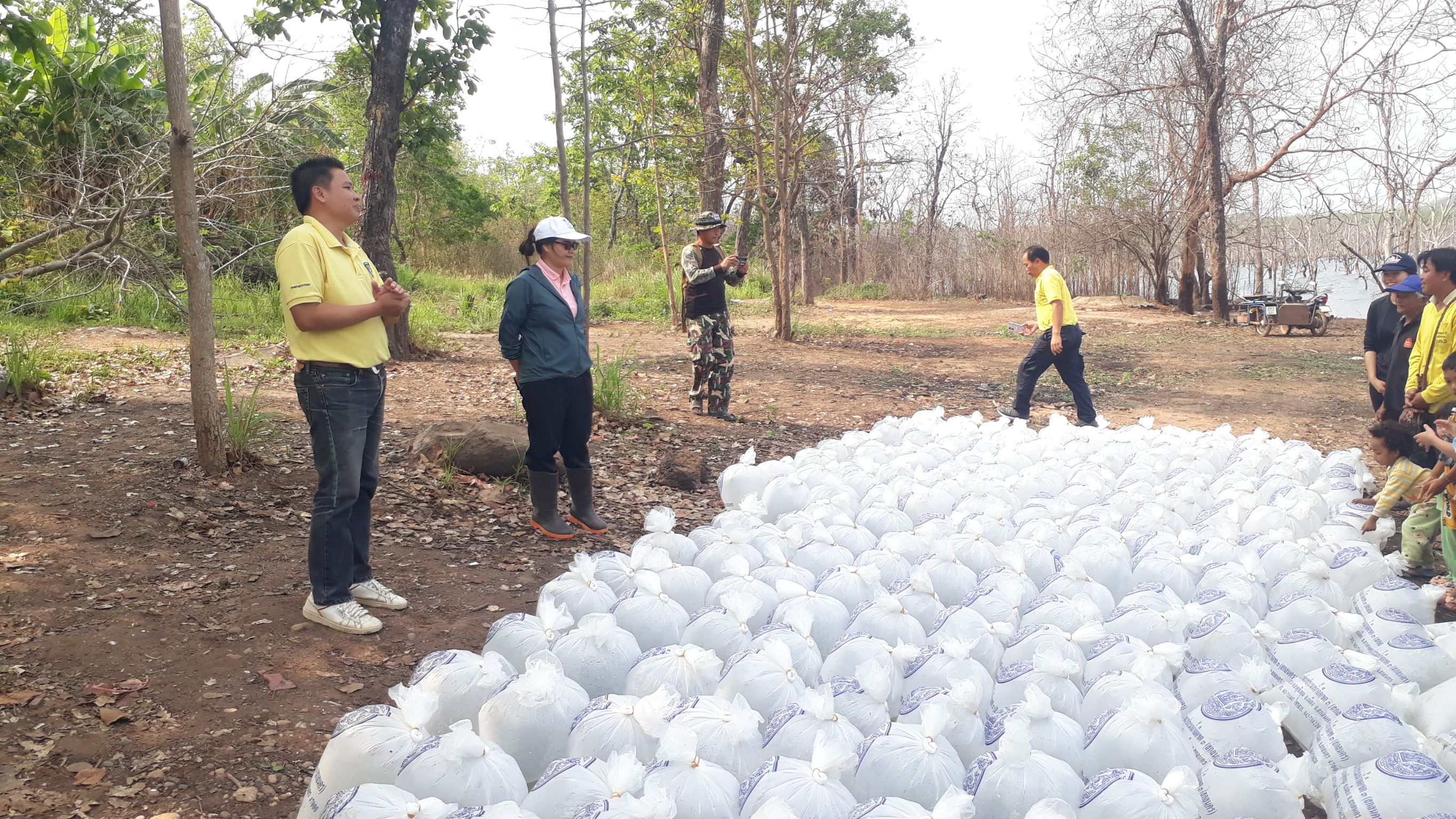 กิจกรรมปล่อยพันธุ์สัตว์น้ำ ตามแผนอนุรักษ์และพัฒนาประมง..คลิก