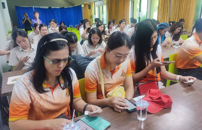 กองวิจัยและพัฒนาเทคโนโลยีอุตสาหกรรมสัตว์น้ำ (กรมประมง) และศูนย์ศึกษาการพัฒนาอ่าวคุ้งกระเบนฯ พัฒนาเพิ่มมูลค่าสาหร่ายทะเลไทย..คลิก