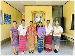 กิจกรรมรณรงค์สวมใส่ผ้าไทย