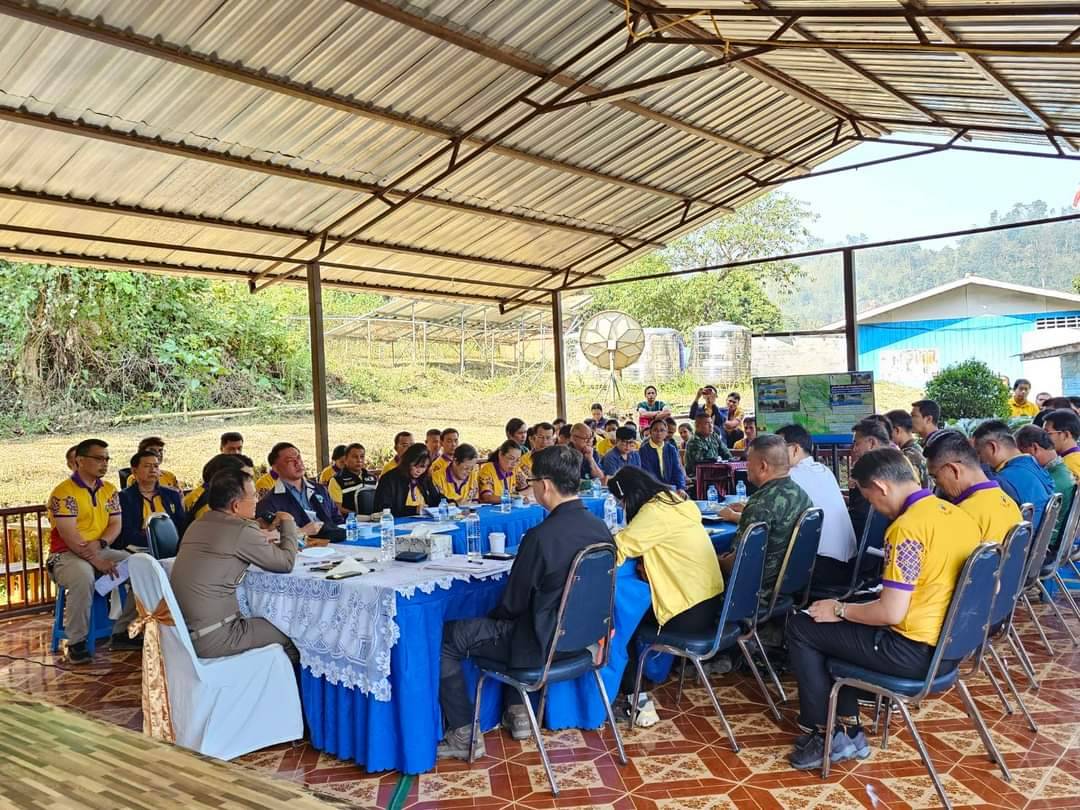 ลงพื้นที่มอบปัจจัยการผลิตใหักับเกษตรกรรายครัวเรือนบ้านสาลาวะ ไล่โว่ บ้านทิไล่ป้า..คลิก
